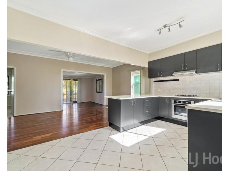 56 Agnes Avenue, Queanbeyan NSW 2620