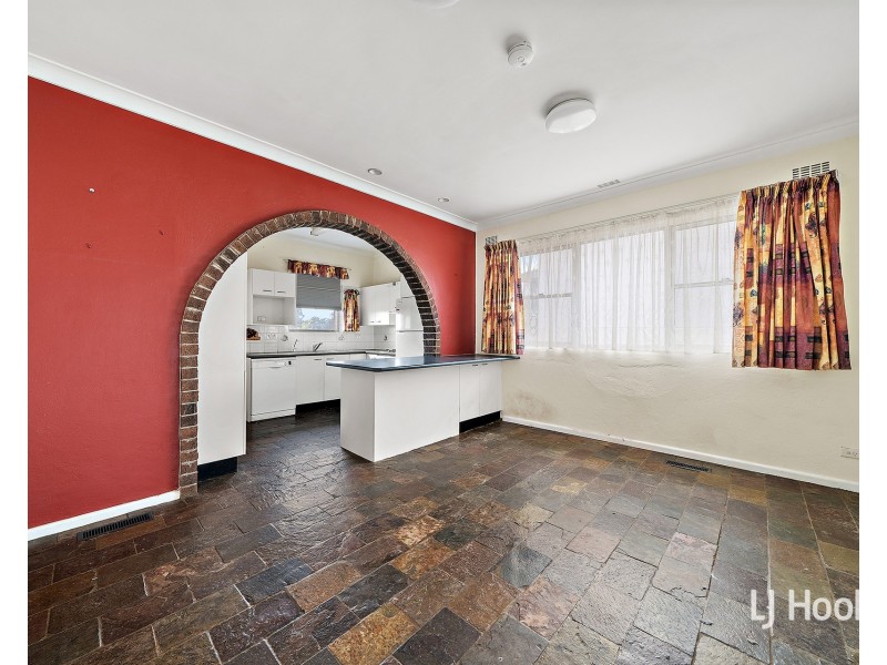 7 Ernest Street, Queanbeyan NSW 2620