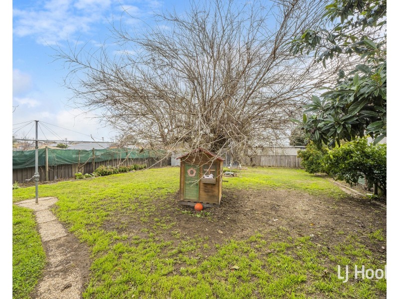 7 Ernest Street, Queanbeyan NSW 2620