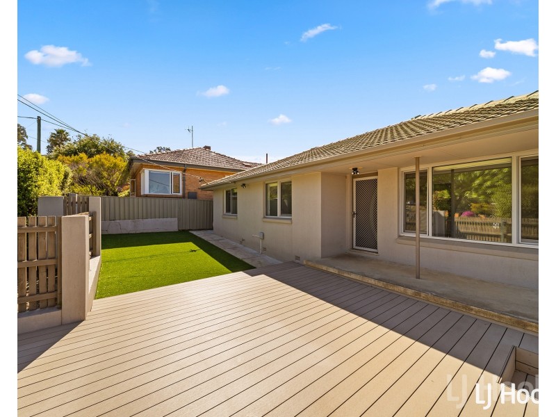 19 Adams Street, Queanbeyan West NSW 2620