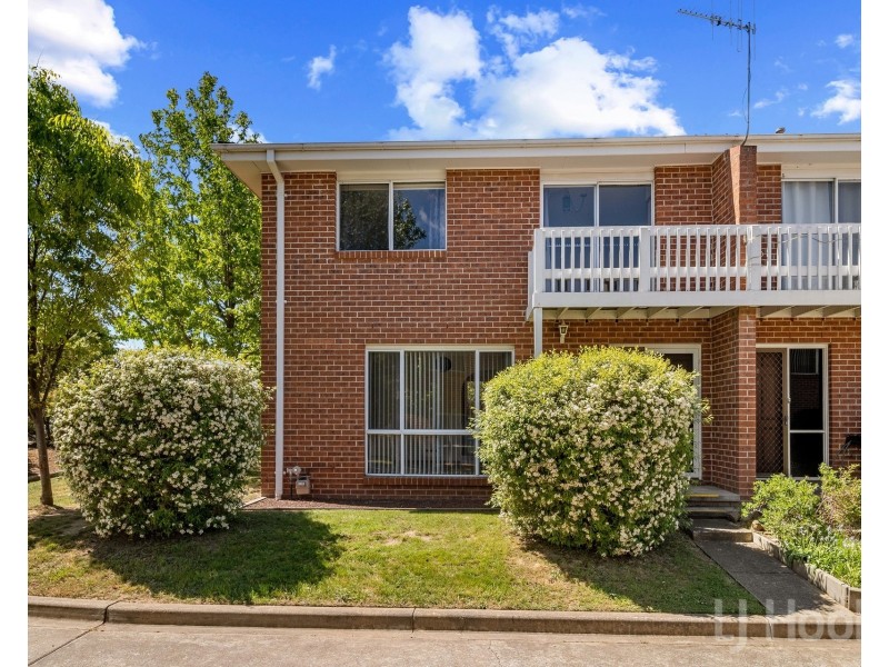 1/24 Bungendore Road, Queanbeyan East NSW 2620