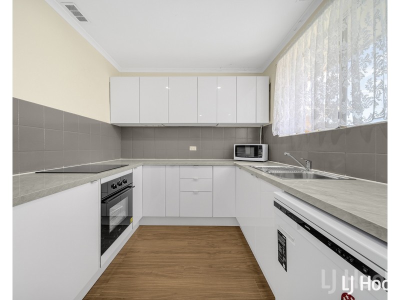 1/17 Broughton Place, Queanbeyan NSW 2620
