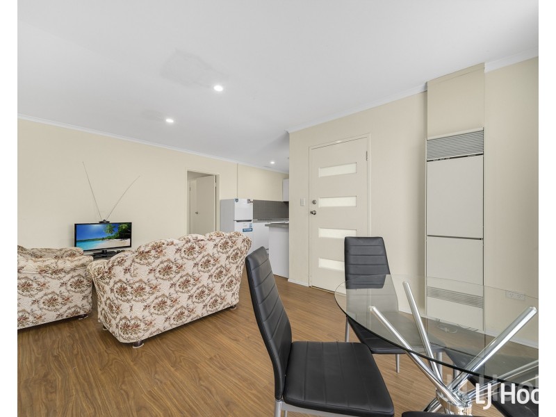 1/17 Broughton Place, Queanbeyan NSW 2620