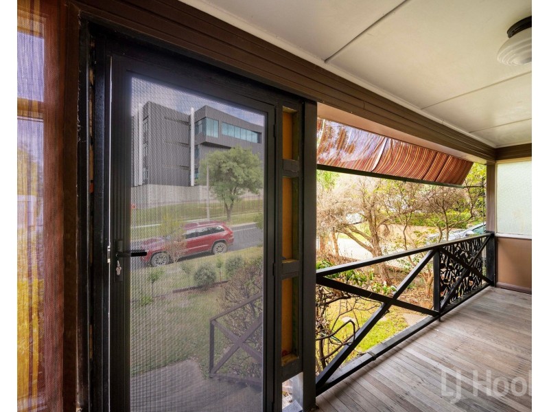 66 Agnes Avenue, Crestwood NSW 2620