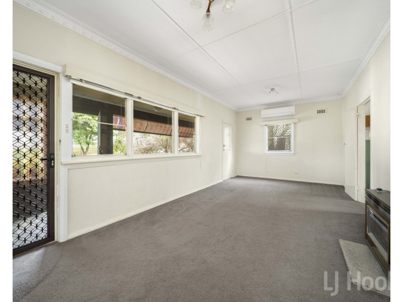 66 Agnes Avenue, Crestwood NSW 2620