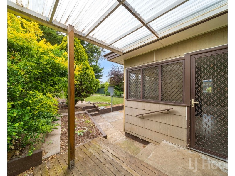 66 Agnes Avenue, Crestwood NSW 2620