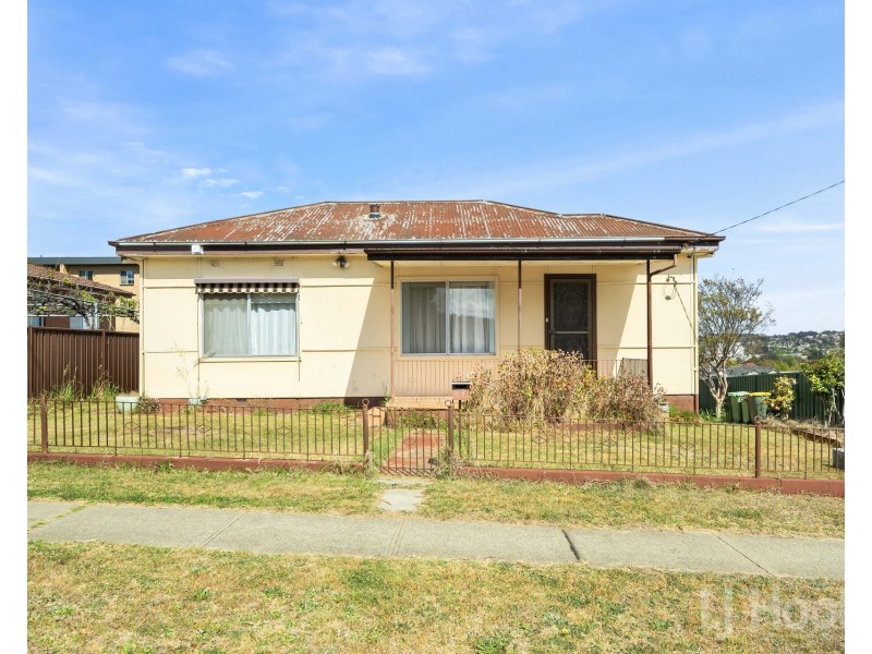 17 Buttle Street, Queanbeyan East NSW 2620