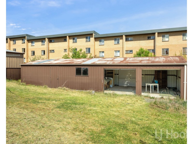 17 Buttle Street, Queanbeyan East NSW 2620