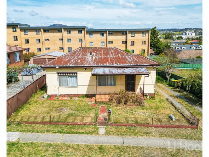 17 Buttle Street, Queanbeyan East NSW 2620