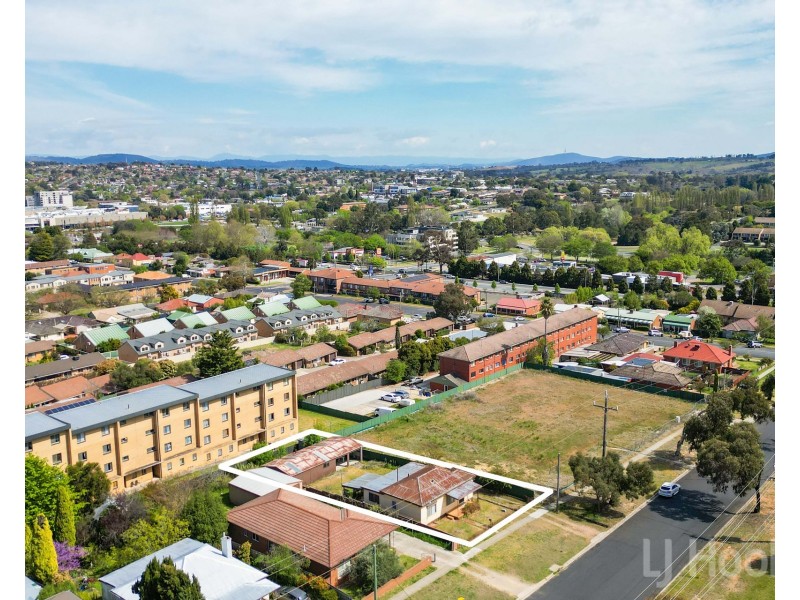 17 Buttle Street, Queanbeyan East NSW 2620