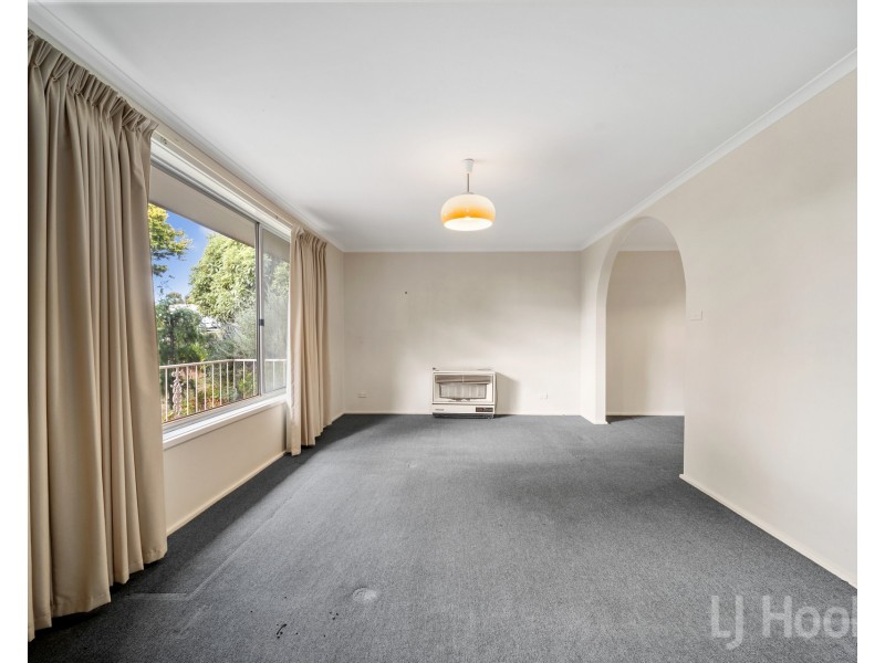 23 Stuart Street, Crestwood NSW 2620
