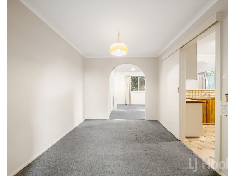 23 Stuart Street, Crestwood NSW 2620