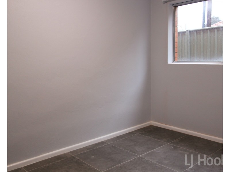 2/39 Thuralilly Street, Queanbeyan NSW 2620