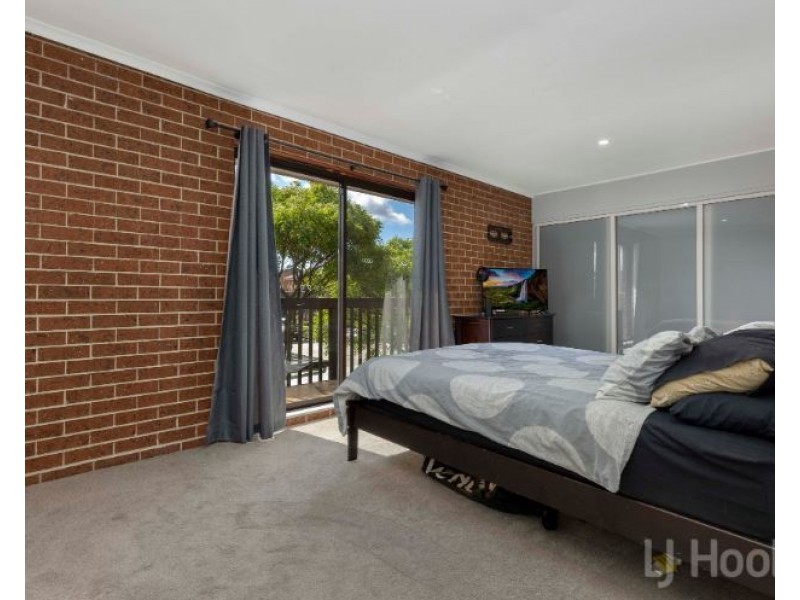 9/15 Charles Street, Queanbeyan NSW 2620