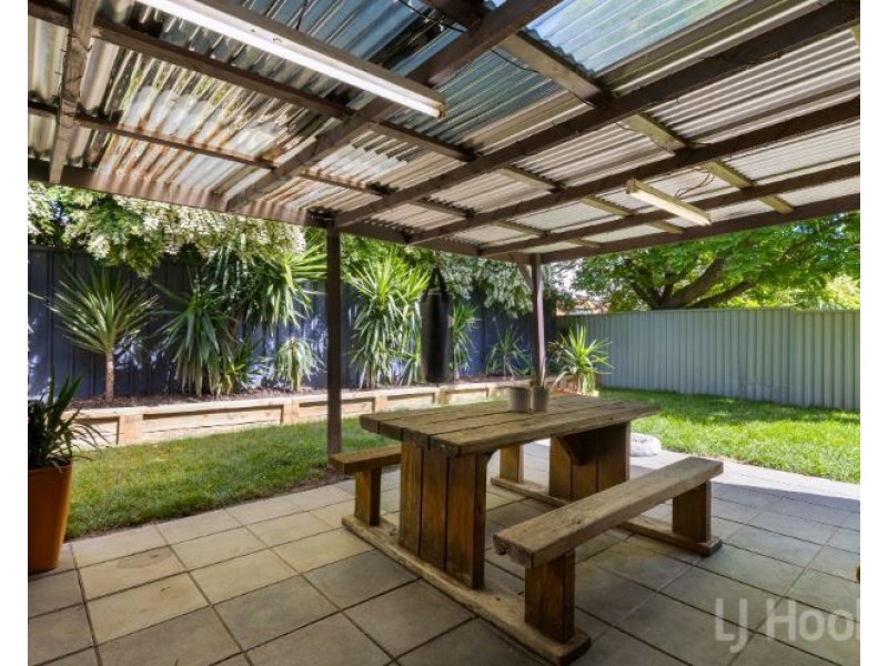 9/15 Charles Street, Queanbeyan NSW 2620
