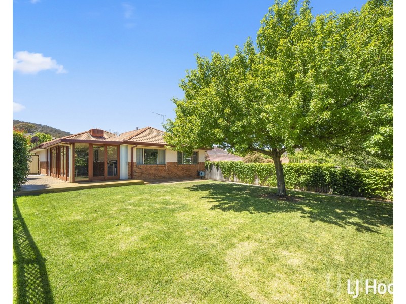 14 Bluestone Gardens, Jerrabomberra NSW 2619