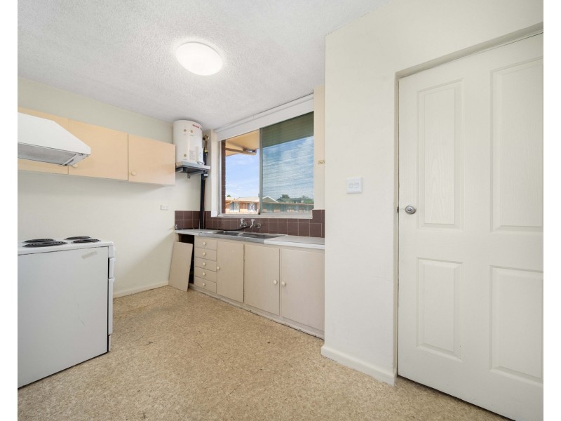 16/39 Thurralilly Street, Queanbeyan East NSW 2620