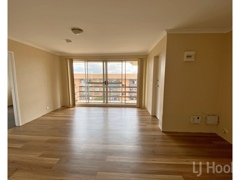 12/102 Henderson Road, Queanbeyan NSW 2620