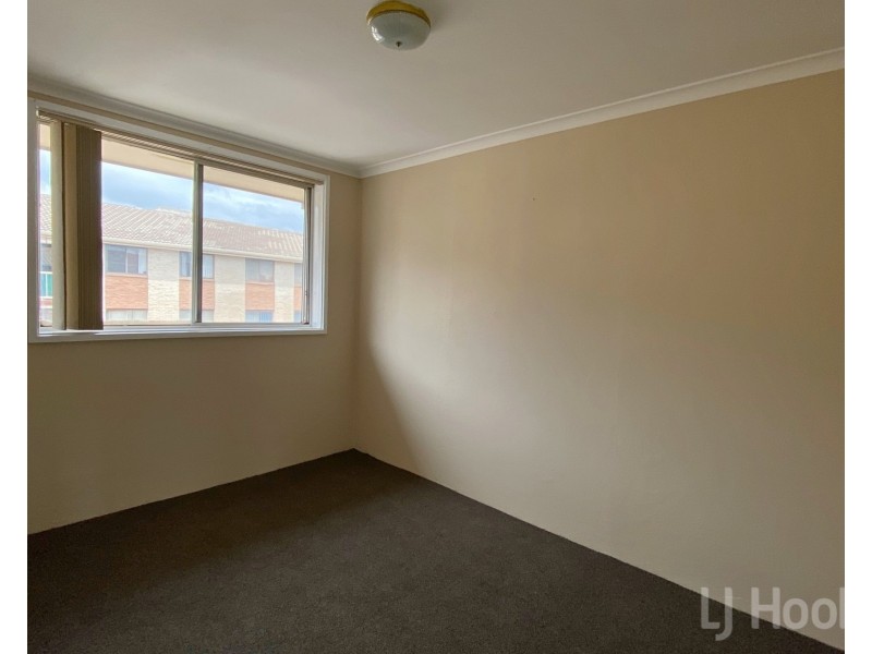 12/102 Henderson Road, Queanbeyan NSW 2620