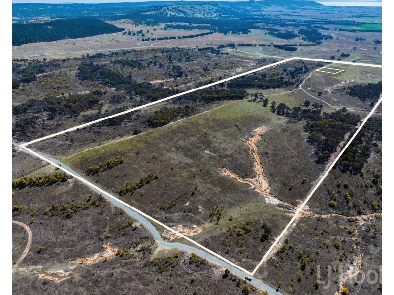 2/854 Hoskinstown Road, Bungendore NSW 2621