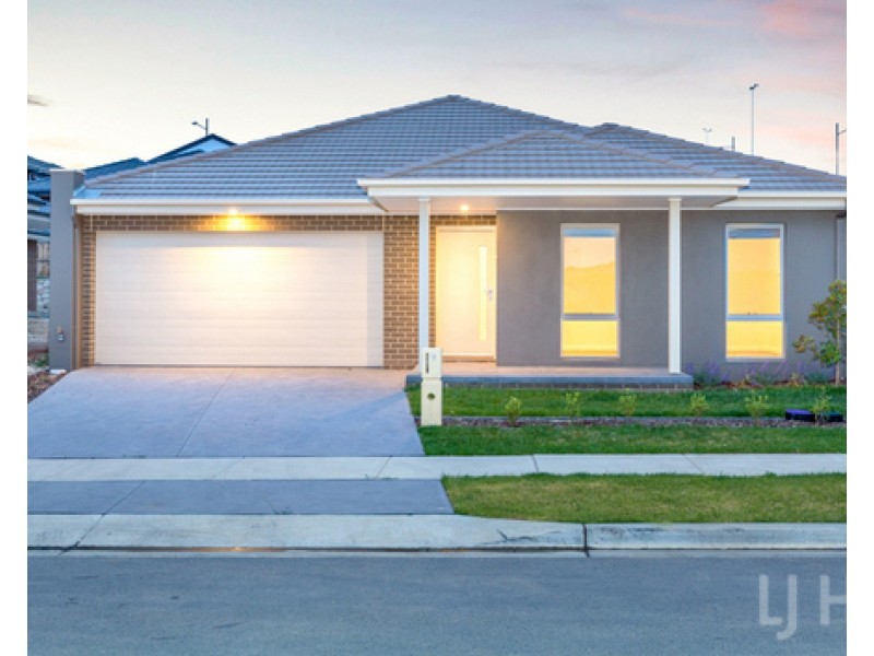9 Keyte Street, Googong NSW 2620