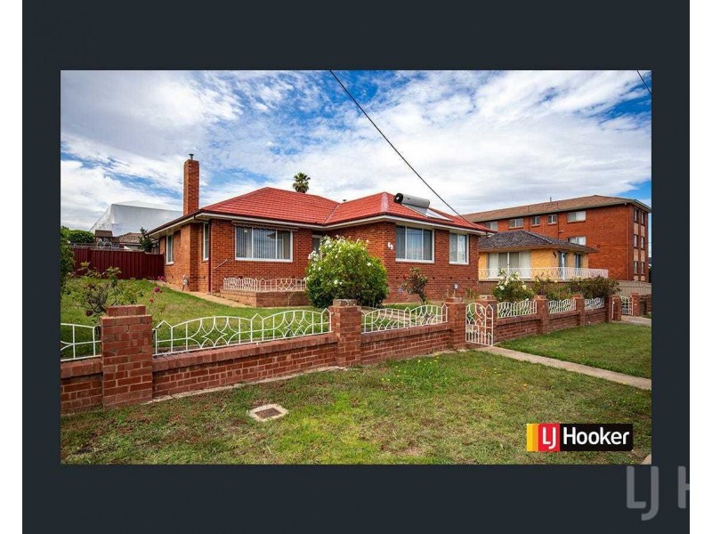 69 Macquoid Street, Queanbeyan NSW 2620