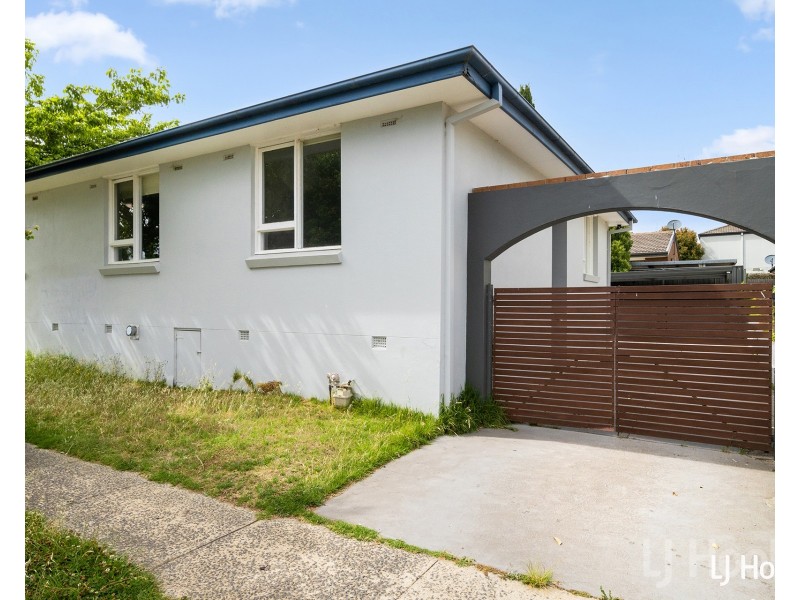 2/45 Donald Road, Queanbeyan NSW 2620