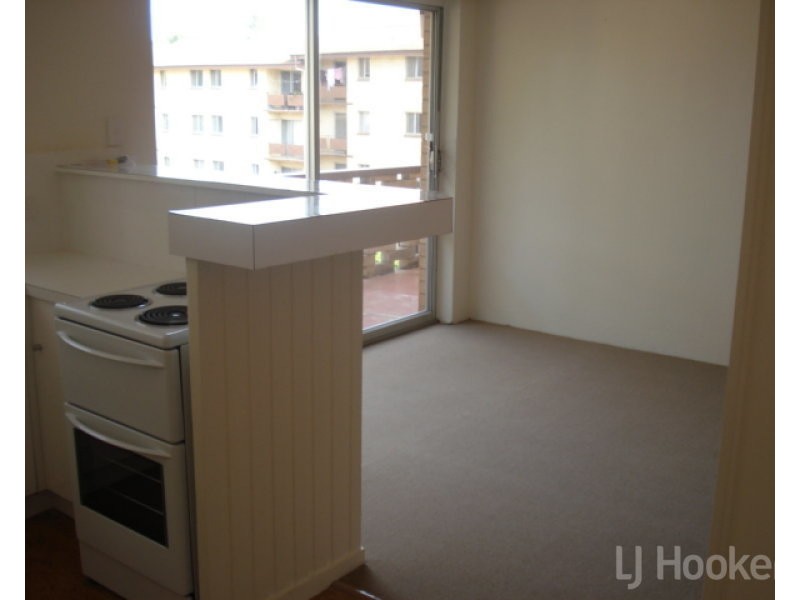 12/2 Booth Street, Queanbeyan NSW 2620