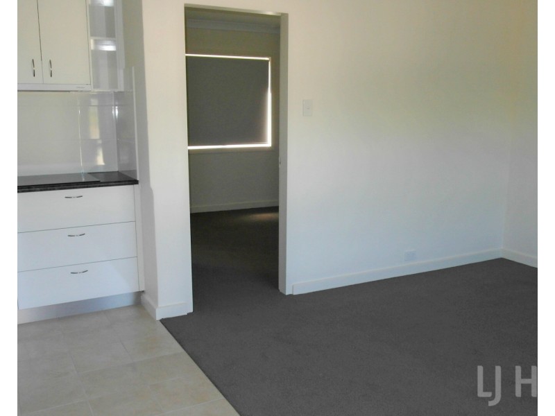 16/124 Henderson Road, Queanbeyan NSW 2620