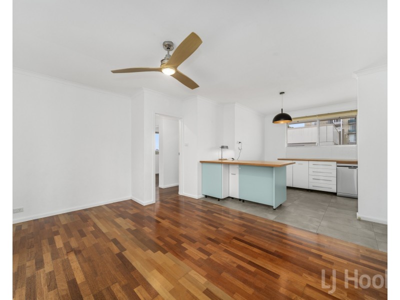 2/2 Crest Road, Crestwood NSW 2620