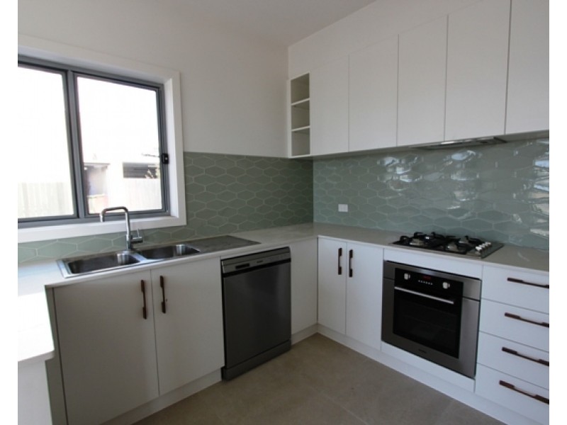 3 Aprasia Avenue, Googong NSW 2620