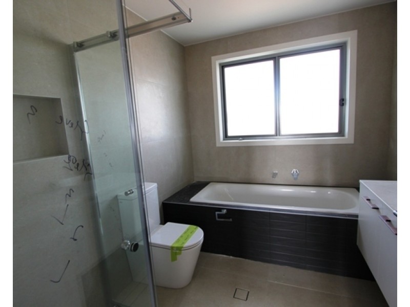 3 Aprasia Avenue, Googong NSW 2620