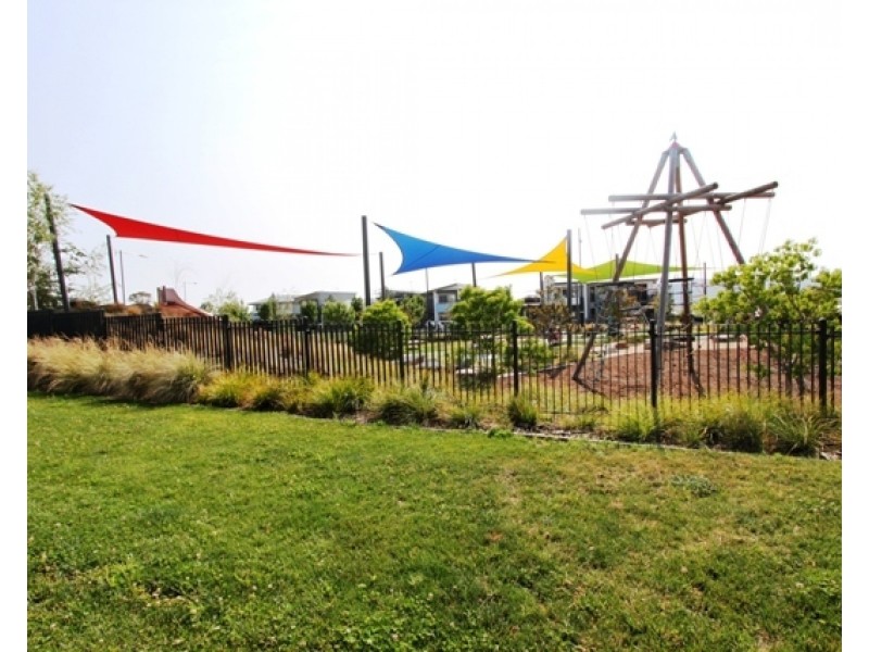 3 Aprasia Avenue, Googong NSW 2620