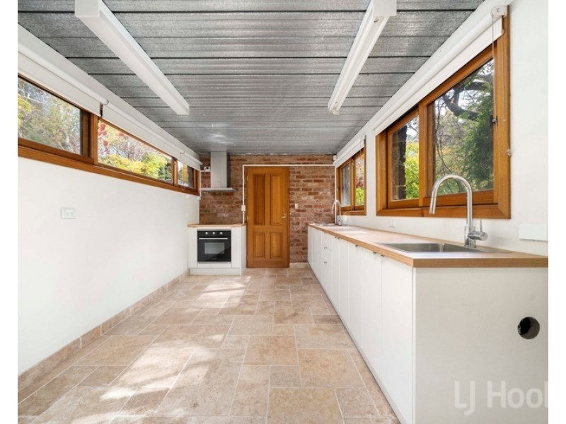 135 Wickerslack Lane, Googong NSW 2620