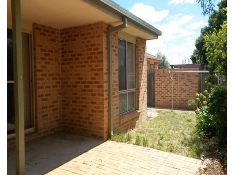 5/16-18 Laurel Place, Jerrabomberra NSW 2619