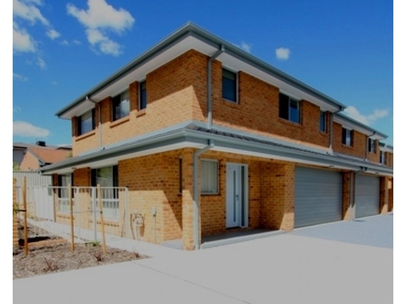 12/12 Mulloon Street, Queanbeyan NSW 2620