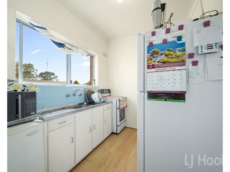 2/22 Blackall Avenue, Crestwood NSW 2620