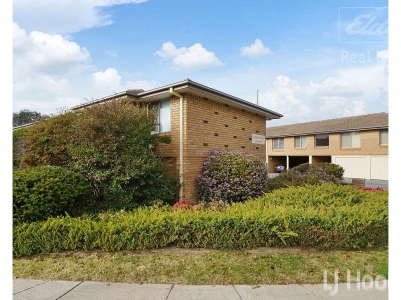 11/2 Donald Road, Queanbeyan NSW 2620