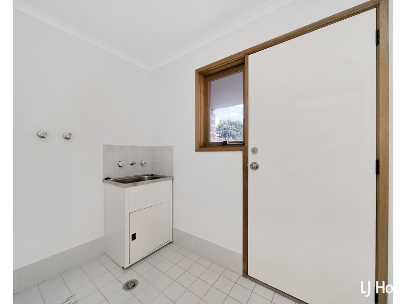 2/21 Ross Road, Queanbeyan East NSW 2620