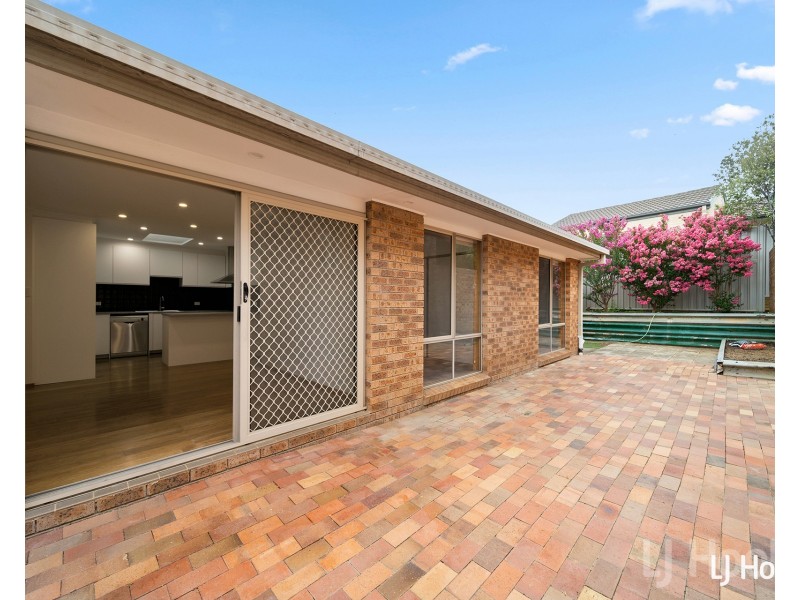 2/21 Ross Road, Queanbeyan East NSW 2620