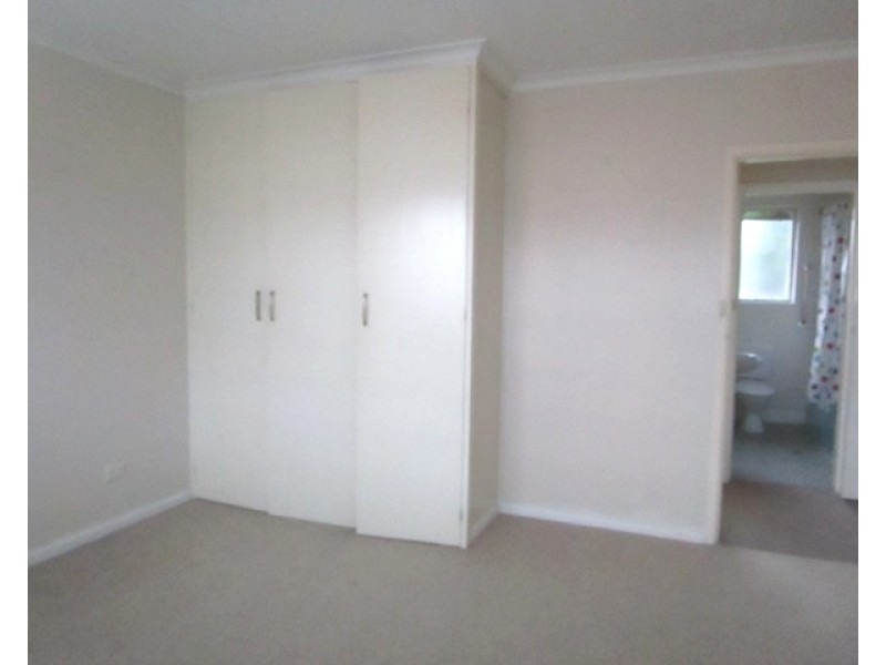 4/37 Morton Street, Queanbeyan NSW 2620