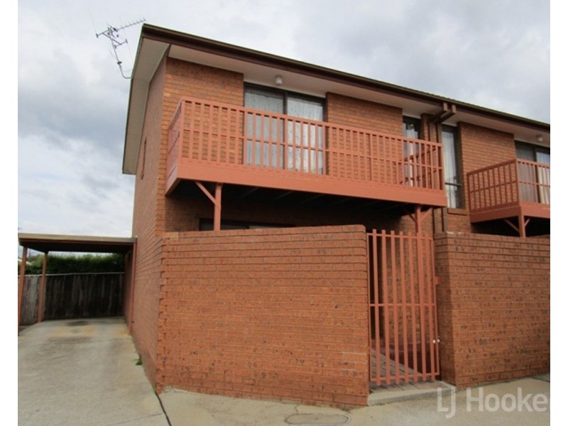 6/12 Hakea Street, Queanbeyan NSW 2620