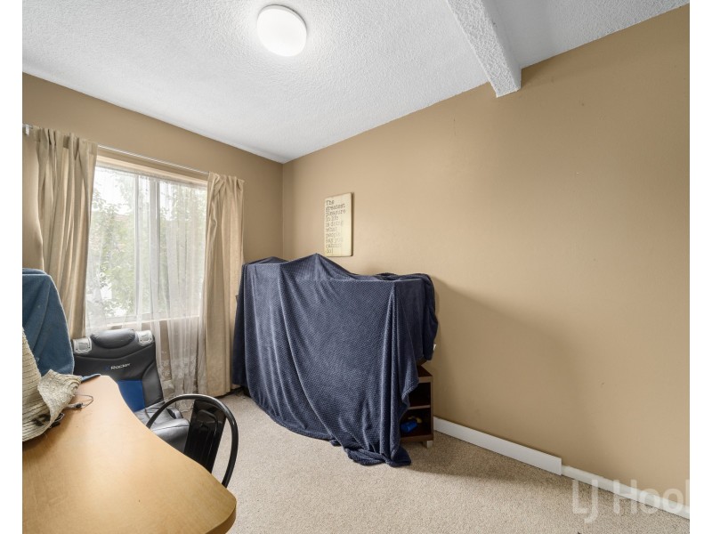 1/63 Donald Road, Karabar NSW 2620