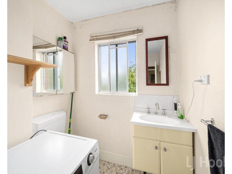 1/63 Donald Road, Karabar NSW 2620