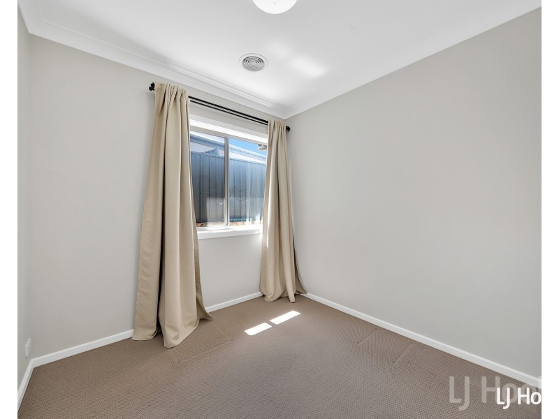 5 Tyrrell Street, Googong NSW 2620