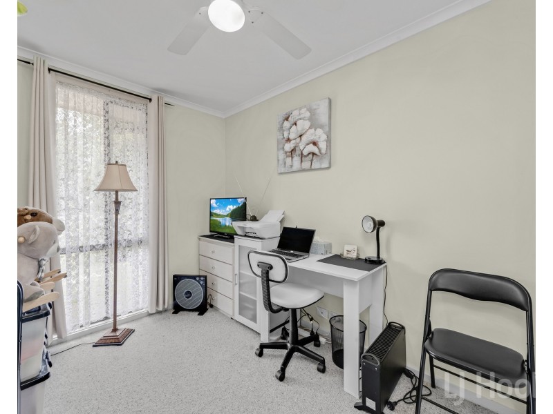 10 Sassafras Crescent, Karabar NSW 2620