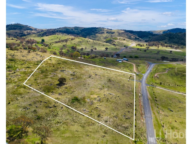 69 Captain Robertson Drive, Burra NSW 2620