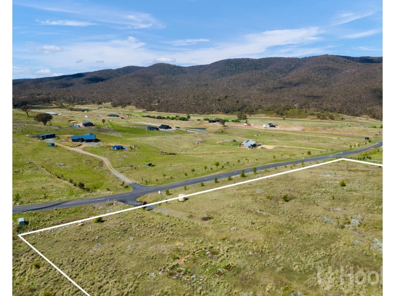 69 Captain Robertson Drive, Burra NSW 2620