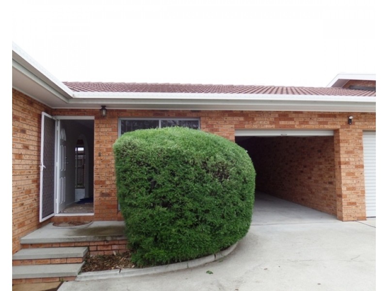 3/20 Blackall Avenue, Queanbeyan NSW 2620