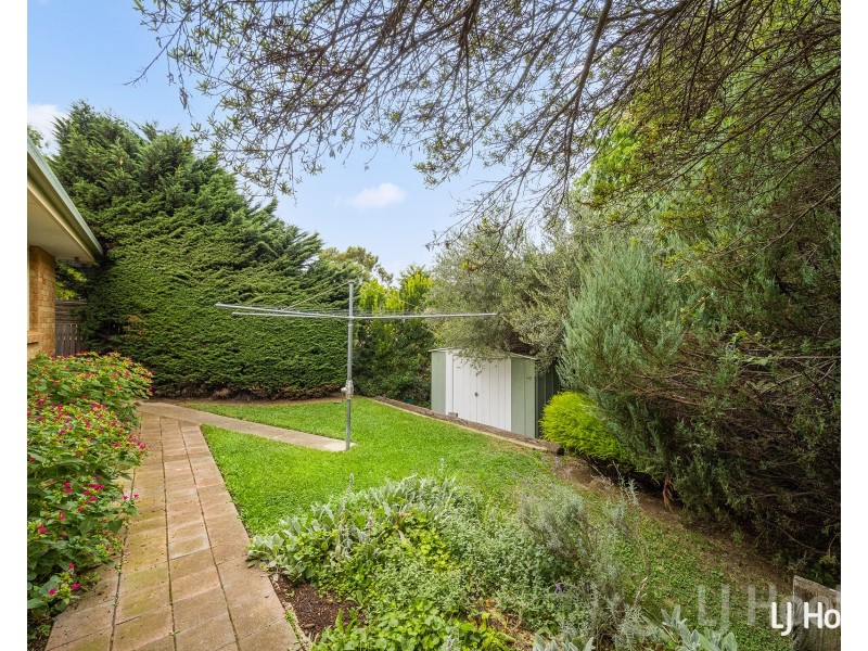 4 Laurel Place, Jerrabomberra NSW 2619